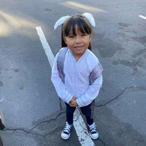 Meet your Posher, Sandy